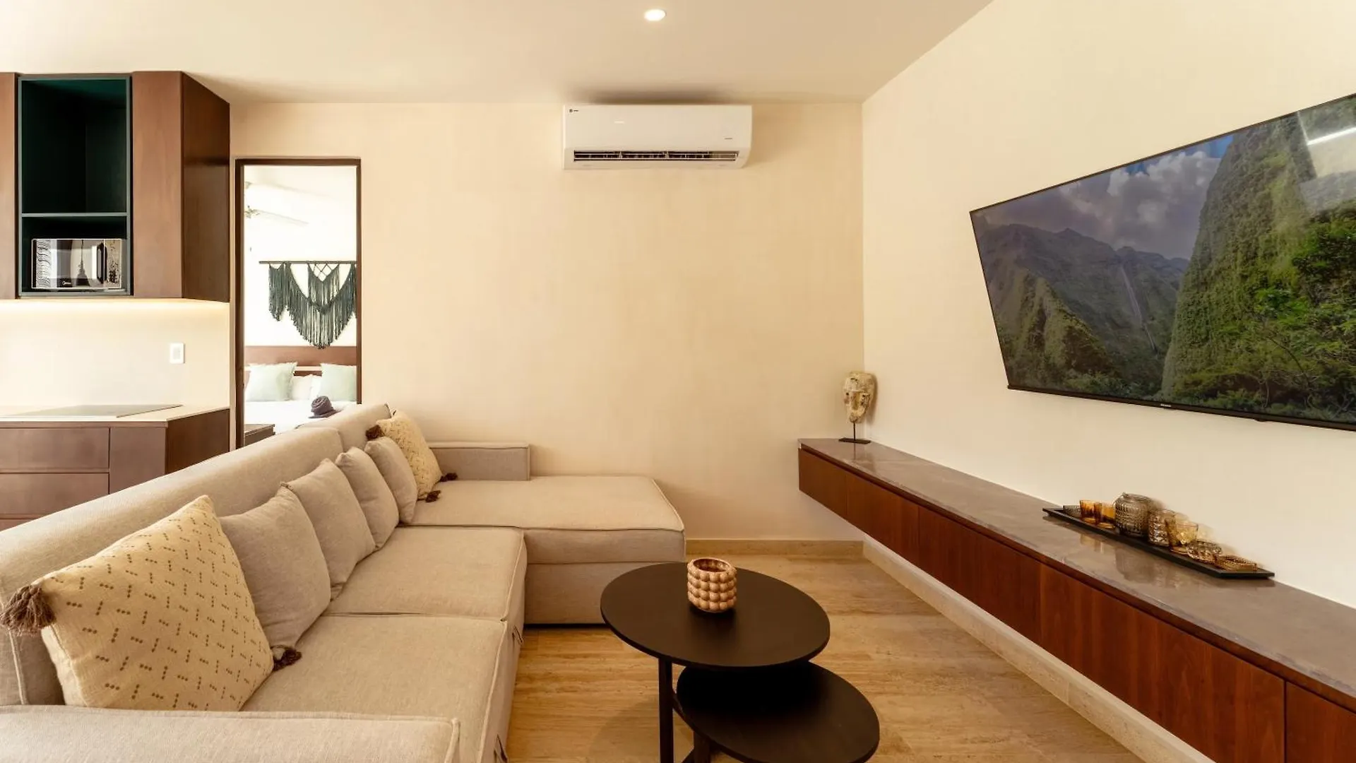 Sleek Penthouse Escape With Rooftop Pool 0*, Τουλούμ Μεξικό